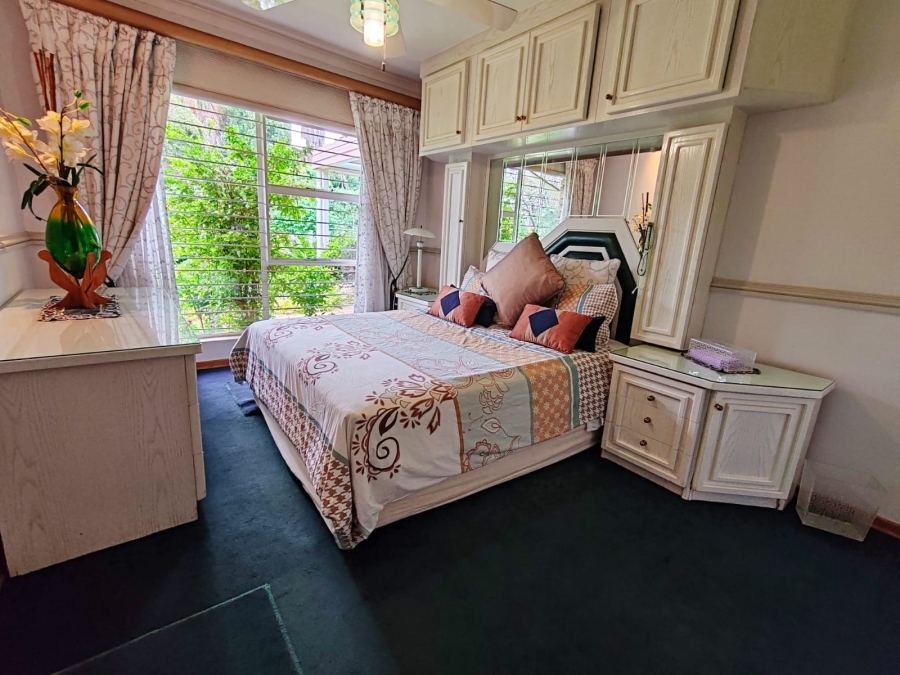 4 Bedroom Property for Sale in Van Der Hoff Park North West